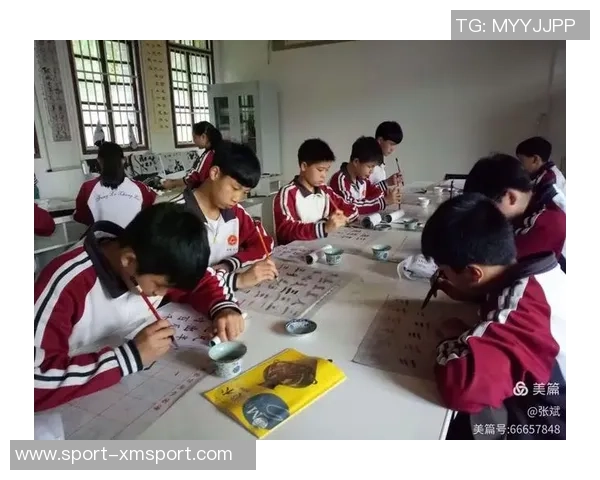 我与足球的深厚情缘与成长之路的点滴回忆 我与足球的深厚情缘与成长之路的点滴回忆