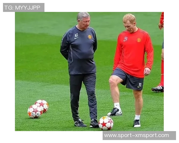 斯科尔斯深度解析天下足球的魅力与传奇球员的影响力 斯科尔斯深度解析天下足球的魅力与传奇球员的影响力